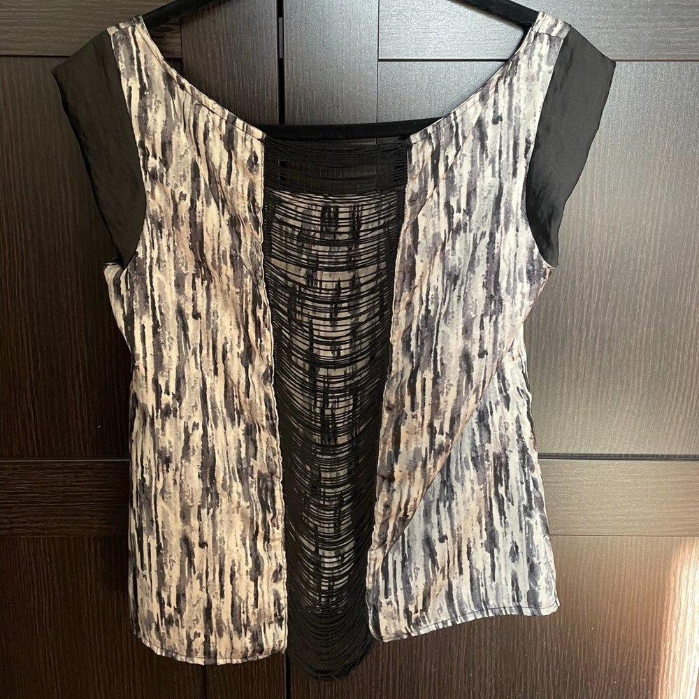 Cropped, fringe open back (or front) top. Size Small